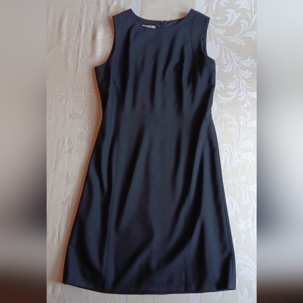 Talbots petites Classic LBD fully lined size 10